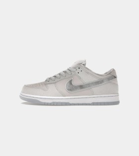 Nike SB Dunk Low White Lobster Friends and Family